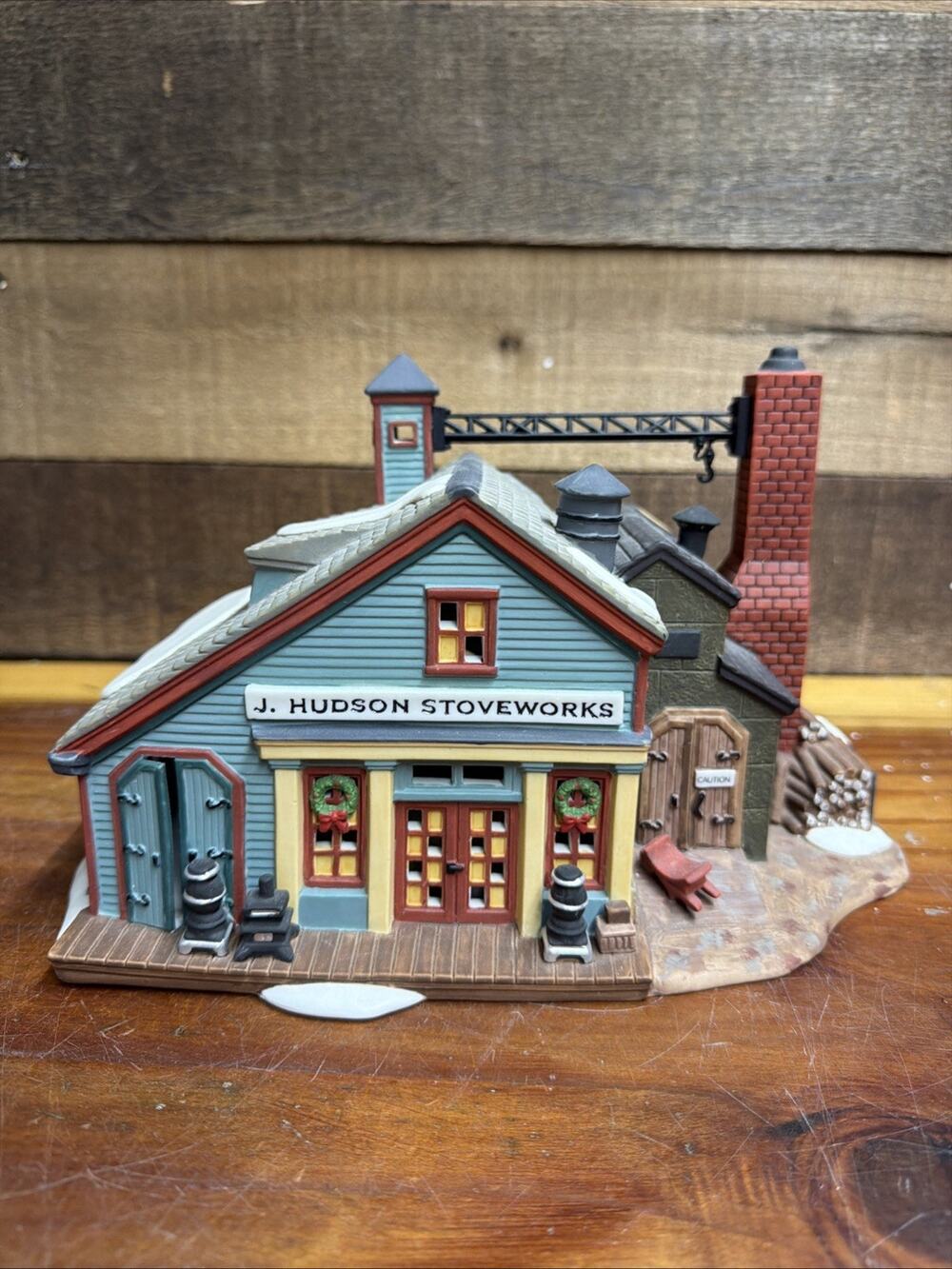 Dept 56 New England Village J. Hudson Stoveworks 56574 1996 In Box